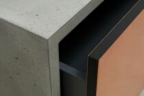 Beton-Lowboard, grau, Kupfer-Front, 90 cm, offene Schublade