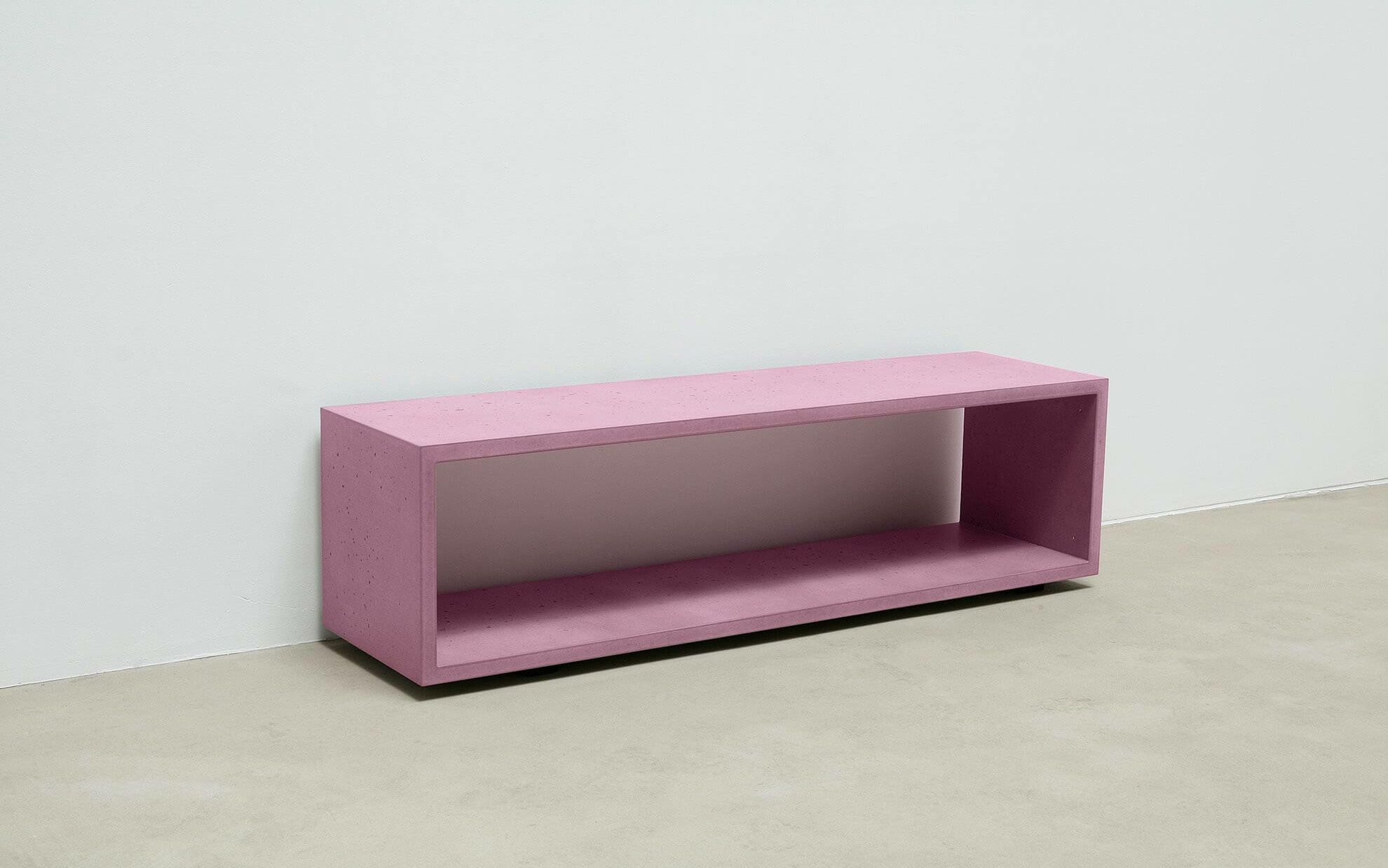 Beton Lowboard, rosa, 150 cm, seitlich