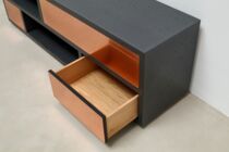 Offene Schublade Beton-Sideboard Copperbox 160 cm