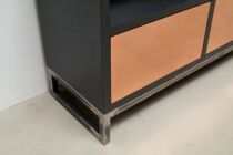 Beton-Sideboard mit Schubladen